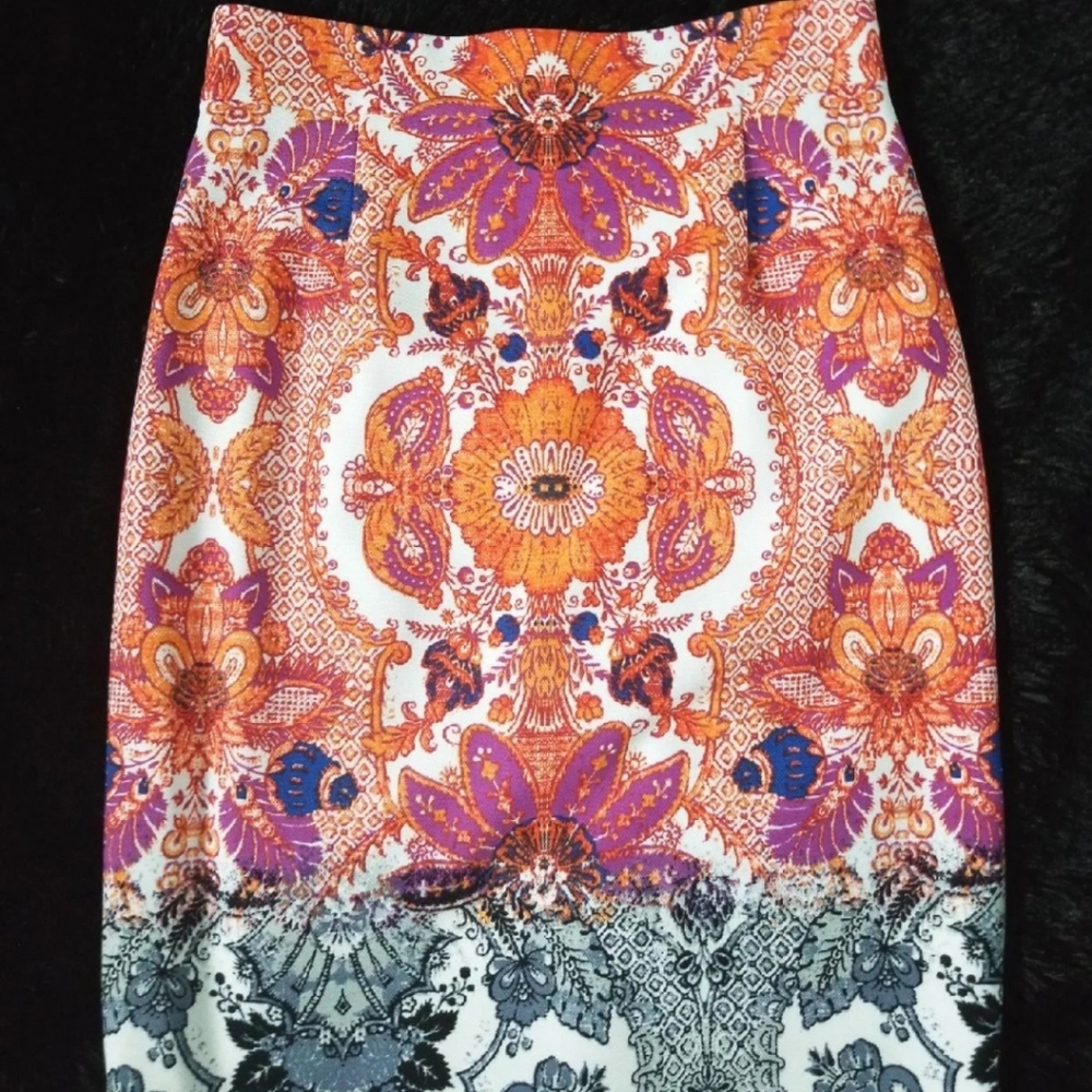 Pencil skirt
